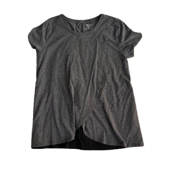 Nursing Top - Picture 1 of 4